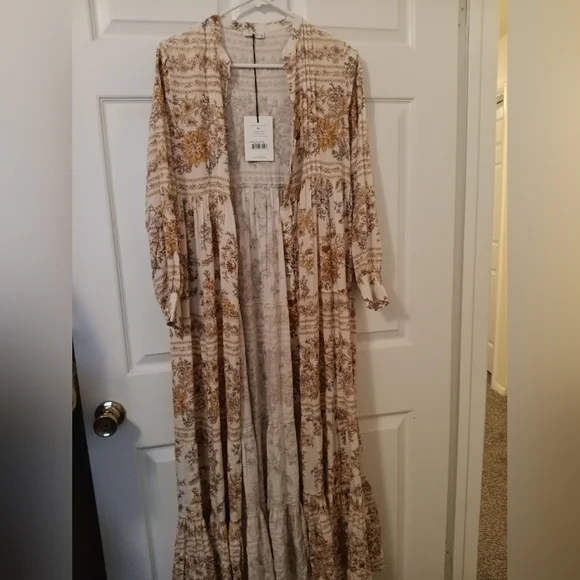 Spell Meadowland gown - Picture 3 of 5